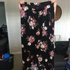 Blu Pepper women's long skirt size M